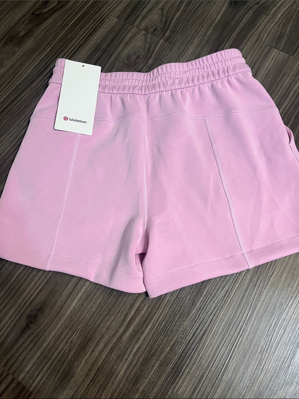 lululemon athletica Women's Softstreme High-rise Shorts - Picture 5 of 11